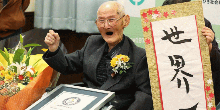 Japon: l'homme le plus vieux du monde révèle le secret de sa longévité