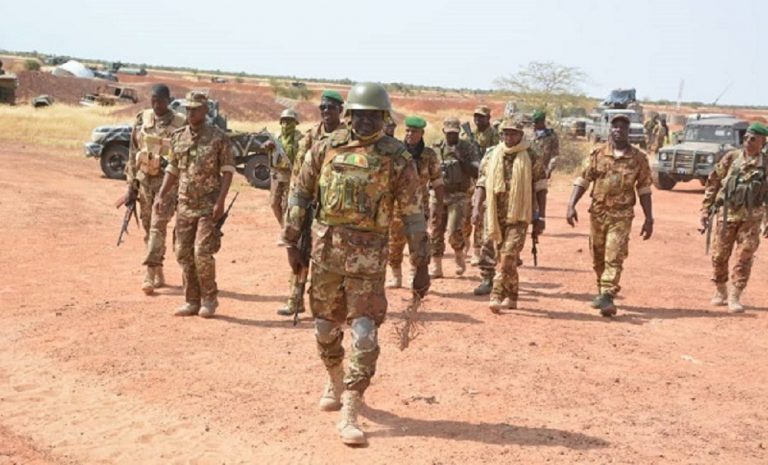 Les militaires du Niger, du Faso et du Mali massacrent des civils autant que les terroristes (Amnesty)