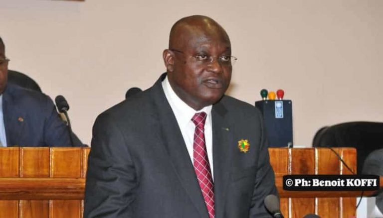 Bénin – Mairie d’Abomey-Calavi: Angélo Ahouandjinou succède à Georges Bada