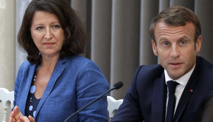 Agnès Buzyn et Emmanuel Macron, au palais de l'Elysée, en septembre 2019. Stephane Lemouton /Pool/SIPA