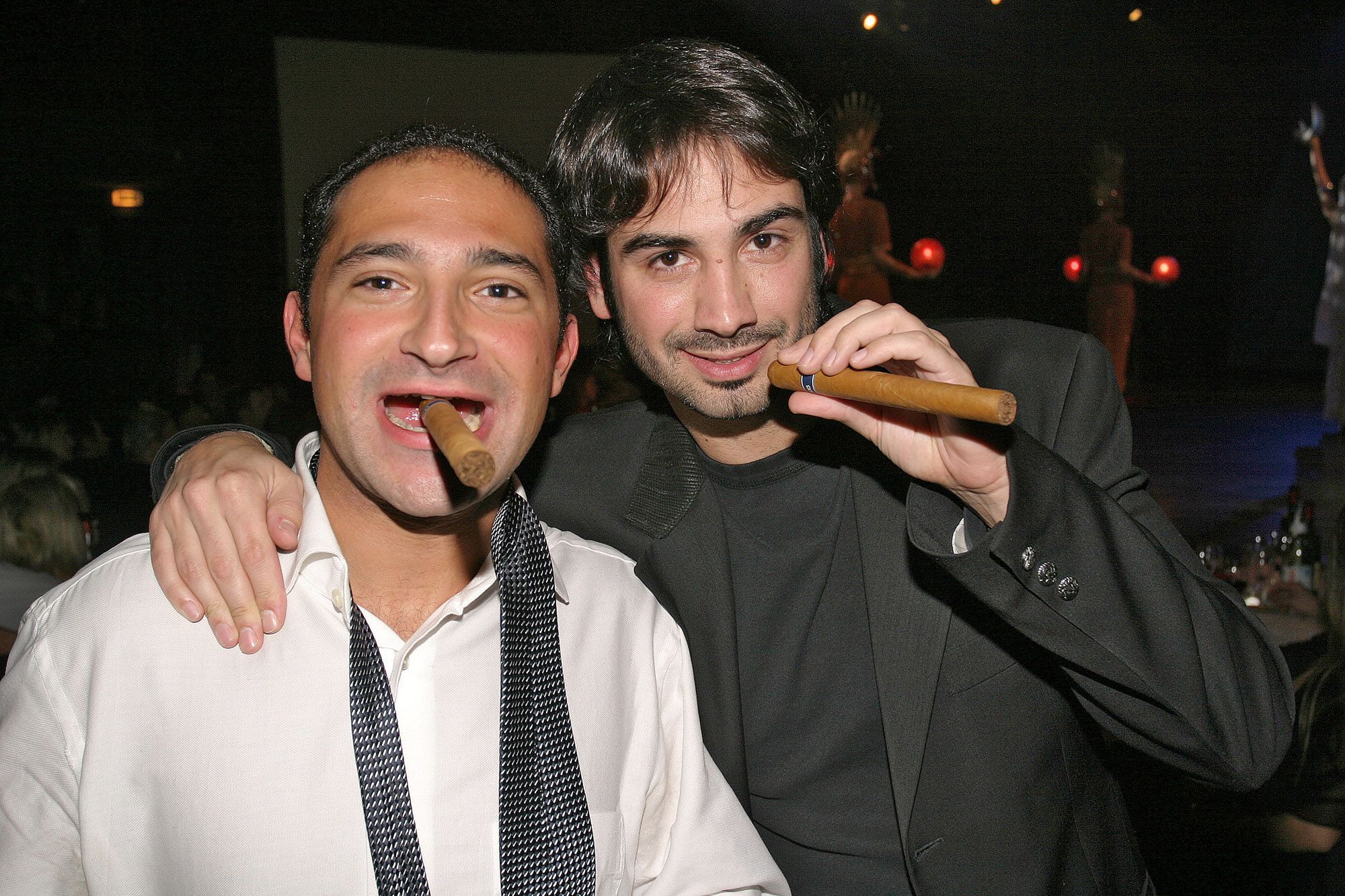 Thomas Fabius avec le chanteur Frédéric Lerner aux "Trophées de la Nuit", au Lido en 2004. Benoit Pinguet / Abacapress.com