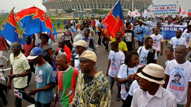 La RDC expulse trois ressortissants européens pour des propos racistes