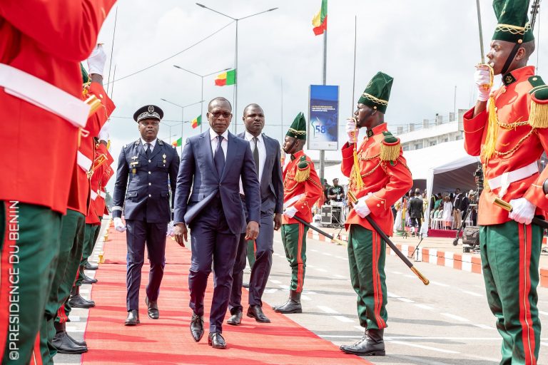 Bénin – Fête nationale: les 2 étapes de la cérémonie officielle tenues en 30 minutes