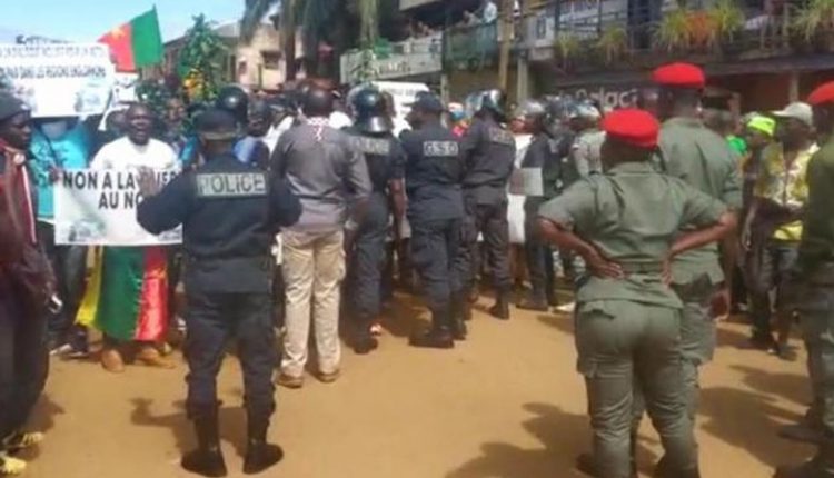Cameroun: des manifestants anti-Biya gazés à Douala