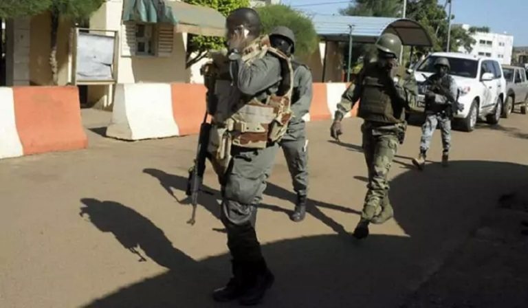 Brouille entre les forces sénégalaises et Gambiennes à la frontière, des coups de feu tirés