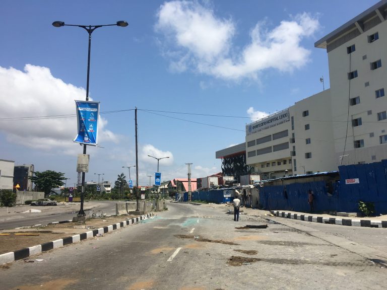 Lagos progressivement sous contrôle des forces de sécurité après trois jours de violences