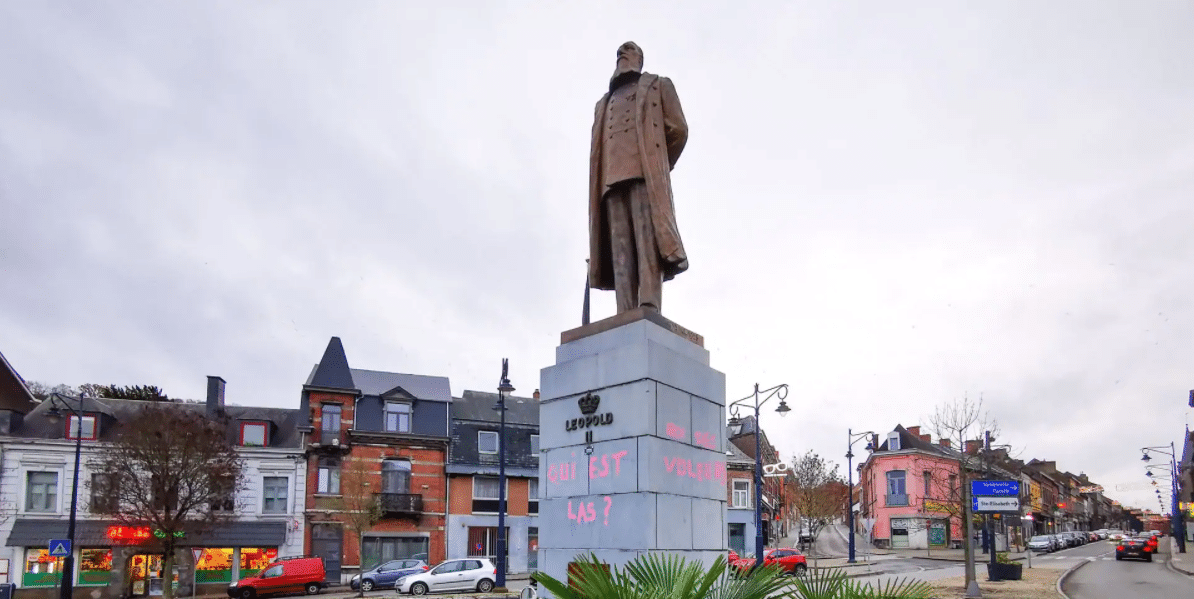 une statue de Léopold II vandalisée à Namur