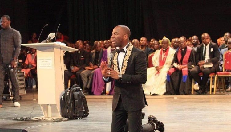 Révérend Makosso demande pardon aux chrétiens et sa belle-famille. @ Fb