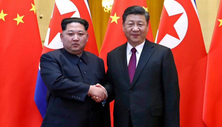 Le dirigeant nord-coréen Kim Jong Un en visite à Béijing chez le président chinois Xi Jinping