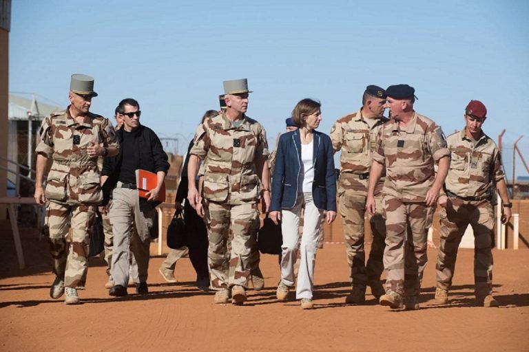 Accusée de bavure au Mali, la France dépêche la ministre des armées à Bamako